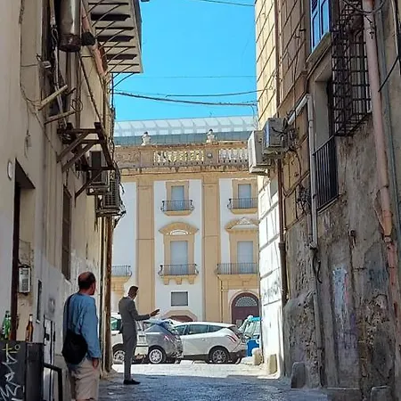 Appartamento In Pieno Centro I Mori E Le Dame Palermo Exterior foto