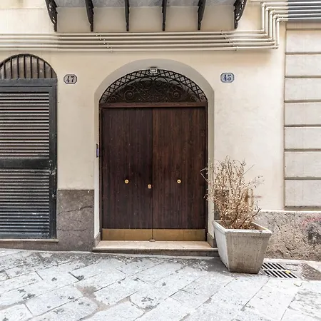 Appartamento In Pieno Centro I Mori E Le Dame Palermo Exterior foto